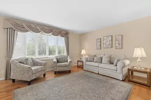 12001 W Lake View Dr, Orland Park, IL 60467 - Photo 5
