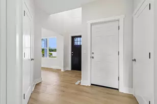 1081 Northwestern Ave, Gurnee, IL 60031 - Photo 5