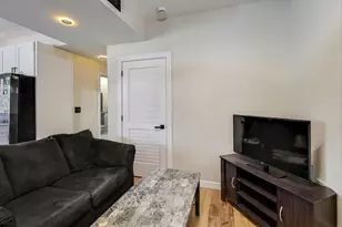 1337 S Austin Blvd, Cicero, IL 60804 - Photo 11