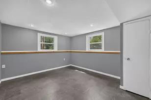 1226 Grant Dr, Carpentersville, IL 60110 - Photo 23
