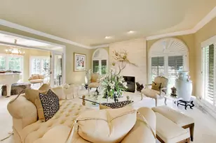 2257 Hidden Creek Ct, Lisle, IL 60532 - Photo 7