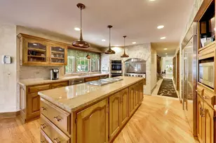 2257 Hidden Creek Ct, Lisle, IL 60532 - Photo 13