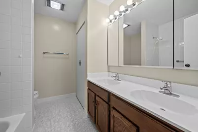 701 Forum Square #510, Glenview, IL 60025 - Photo 9