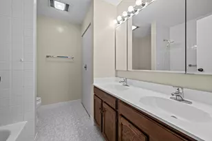 701 Forum Square, Glenview, IL 60025 - Photo 9