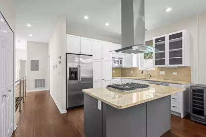 876 N Hermitage Avenue #3, Chicago, IL 60622 - Photo 15