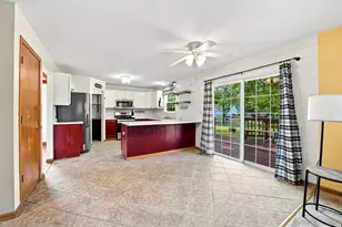 1517 Baytree Dr, Romeoville, IL 60446 - Photo 9