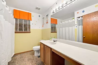 1517 Baytree Drive, Romeoville, IL 60446 - Photo 27