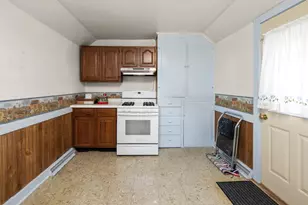 819 N Elm St, Kewanee, IL 61443 - Photo 17