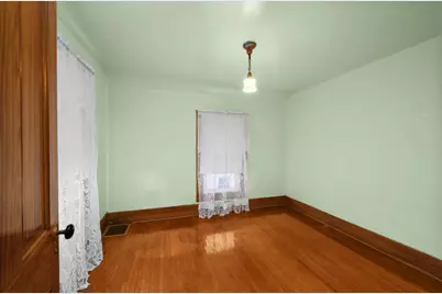819 N Elm Street, Kewanee, IL 61443 - Photo 35