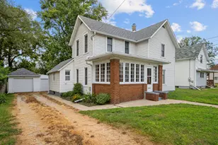 819 N Elm St, Kewanee, IL 61443 - Photo 3