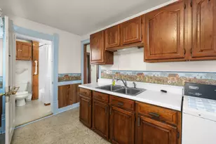819 N Elm St, Kewanee, IL 61443 - Photo 19