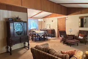6130 E Deerfield Dr, Coal City, IL 60416 - Photo 3