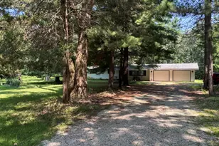 6130 E Deerfield Dr, Coal City, IL 60416 - Photo 1