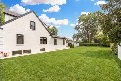 7111 N Mason Avenue, Chicago, IL 60646 - Photo 35