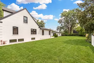 7111 N Mason Ave, Chicago, IL 60646 - Photo 35