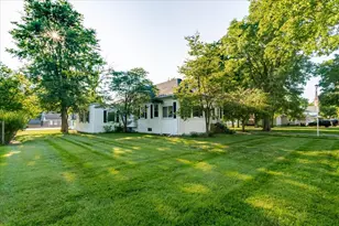 416 S Walnut St, Wenona, IL 61377 - Photo 3