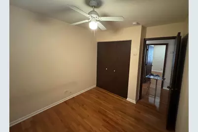 1990 Brookside Drive, Hoffman Estates, IL 60169 - Photo 7