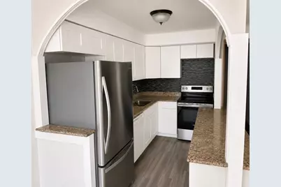 6118 N Sheridan Road #501, Chicago, IL 60660 - Photo 3