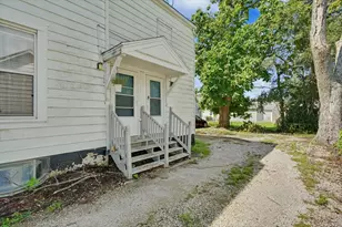 1207 S Main St, Bloomington, IL 61701 - Photo 35