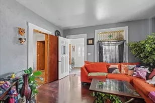 1207 S Main St, Bloomington, IL 61701 - Photo 19