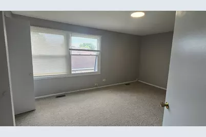 1688 Queensbury Circle #0, Hoffman Estates, IL 60169 - Photo 13