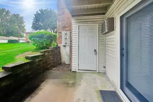 4404 W Shamrock Ln, McHenry, IL 60050 - Photo 21