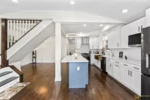 4656 N Leamington Ave, Chicago, IL 60630 - Photo 11