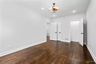 4656 N Leamington Ave, Chicago, IL 60630 - Photo 13