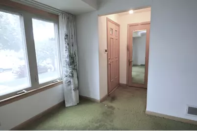 5625 S Kilbourn Avenue, Chicago, IL 60629 - Photo 3