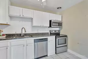 5406 S Harper Ave, Chicago, IL 60615 - Photo 13