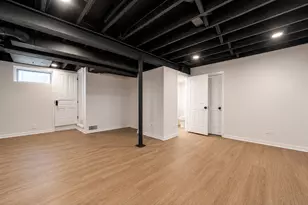 719 Fifth St, Aurora, IL 60505 - Photo 25