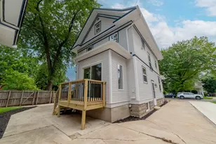 719 Fifth St, Aurora, IL 60505 - Photo 31