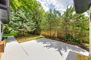 525 Bunning Dr, Downers Grove, IL 60516 - Photo 53
