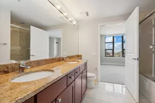 200 N Jefferson St, Chicago, IL 60661 - Photo 11