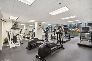 200 N Jefferson St, Chicago, IL 60661 - Photo 15