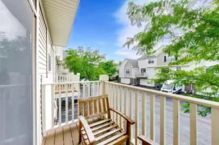 0N092 Forsythe Ct, Winfield, IL 60190 - Photo 11