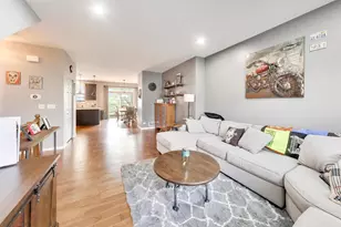 0N092 Forsythe Ct, Winfield, IL 60190 - Photo 5