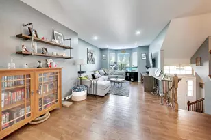 0N092 Forsythe Ct, Winfield, IL 60190 - Photo 3