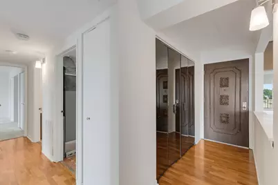 828 Graceland Avenue #502, Des Plaines, IL 60016 - Photo 3