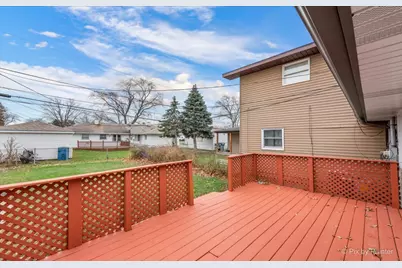 4570 W 88th Place, Hometown, IL 60456 - Photo 5