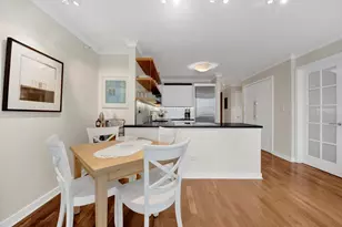 2 E Erie St, Chicago, IL 60611 - Photo 13