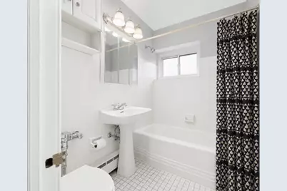 4960 N Marine Drive #214, Chicago, IL 60640 - Photo 9