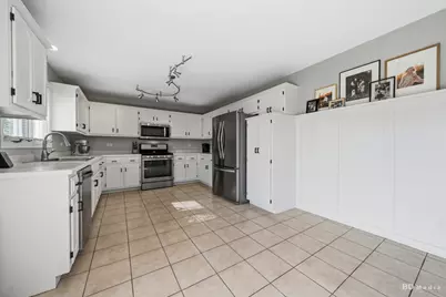 2770 Kingsway Avenue, New Lenox, IL 60451 - Photo 11