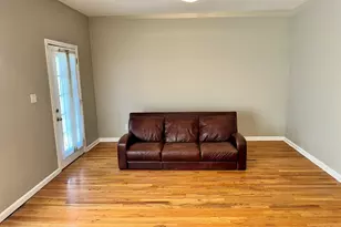 5928 S Prairie St, Chicago, IL 60637 - Photo 3