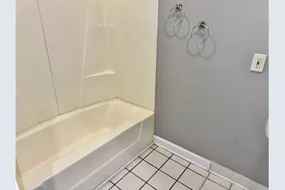 5928 S Prairie Street #3, Chicago, IL 60637 - Photo 9