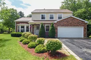 1384 Marble Hill Dr, Lake Zurich, IL 60047 - Photo 1
