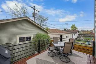 4906 N Kruger Ave, Chicago, IL 60630 - Photo 25