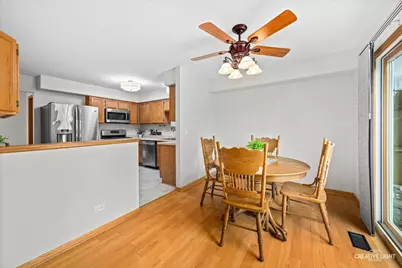 1436 Exeter Lane, South Elgin, IL 60177 - Photo 5