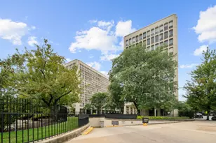 1450 E 55th Pl, Chicago, IL 60637 - Photo 7