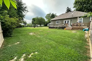 1706 Church St, Streator, IL 61364 - Photo 5